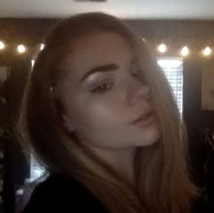 Meet your Posher, Avery